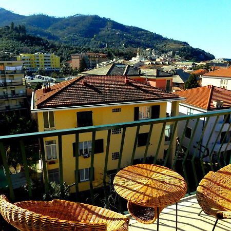 Апартаменты A Casa Di Cecilia!! Леванто Экстерьер фото